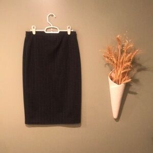Max Studio Black, Gray, Navy Plaid Pencil Skirt XS